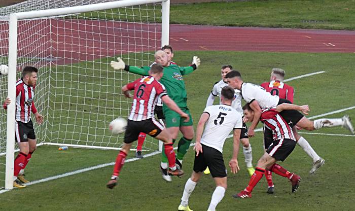 Tinkler staying cool as in-form Gateshead prepare for Altrincham clash