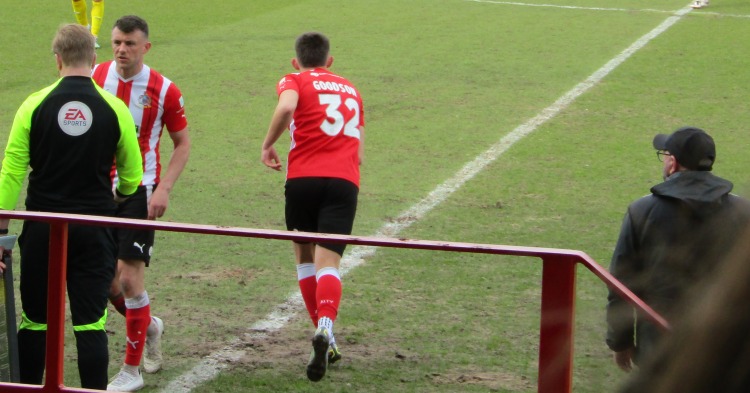 Altrincham FC announce half-price tickets to celebrate signing of United  loanee, Maxi Oydele