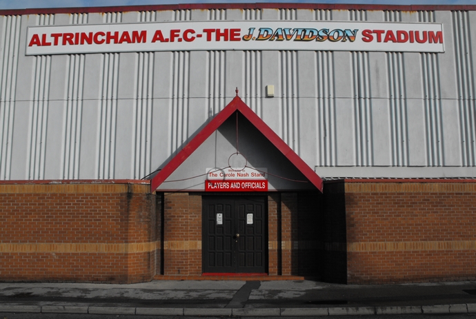 Altrincham FC Stadium - Moss Lane - Football Tripper